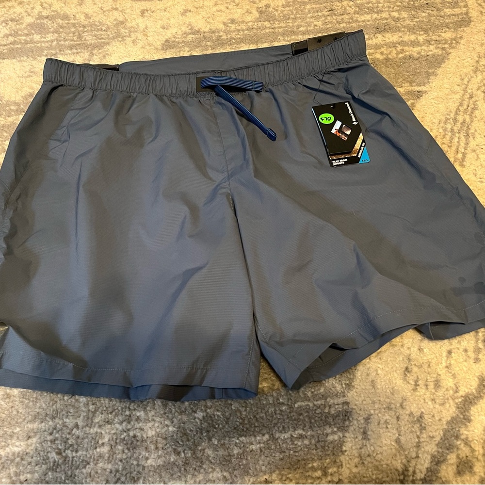 black diamond flat iron shorts men's